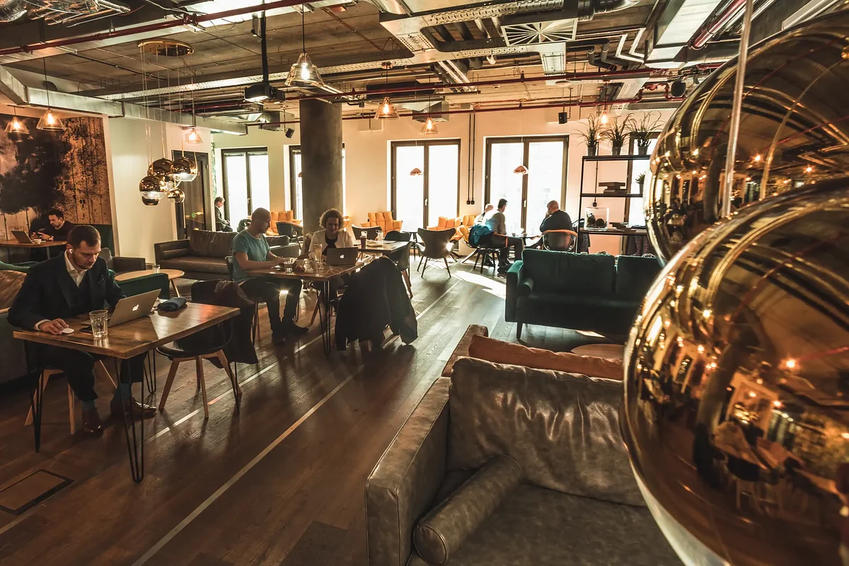 WorkLounge Forum Karlín coworking space