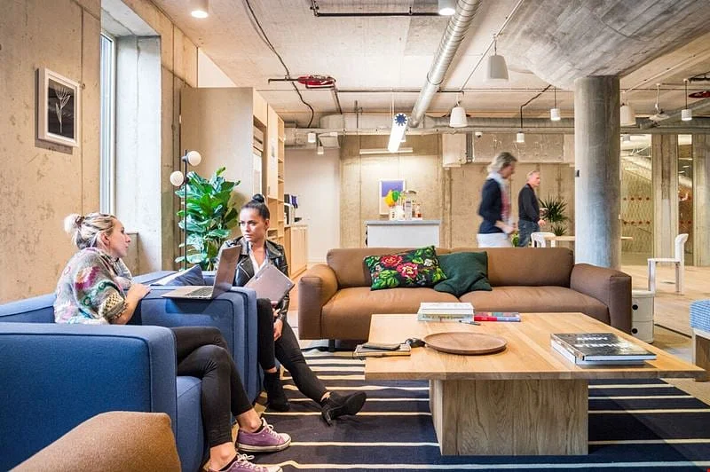 Common area and lounge